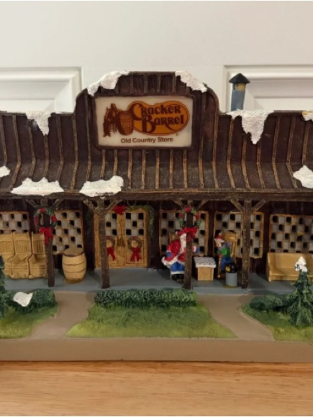 Cracker Barrel Holiday Porch Figurine - Brown & White